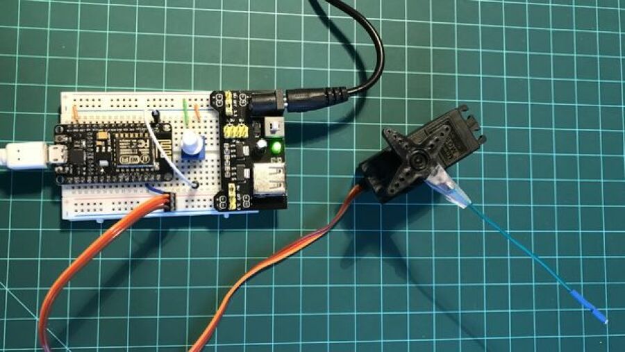 Imagem Páginas/03. Blog/Artigos/Controlando servos com o NodeMCU e o Blynk//potenciômetro